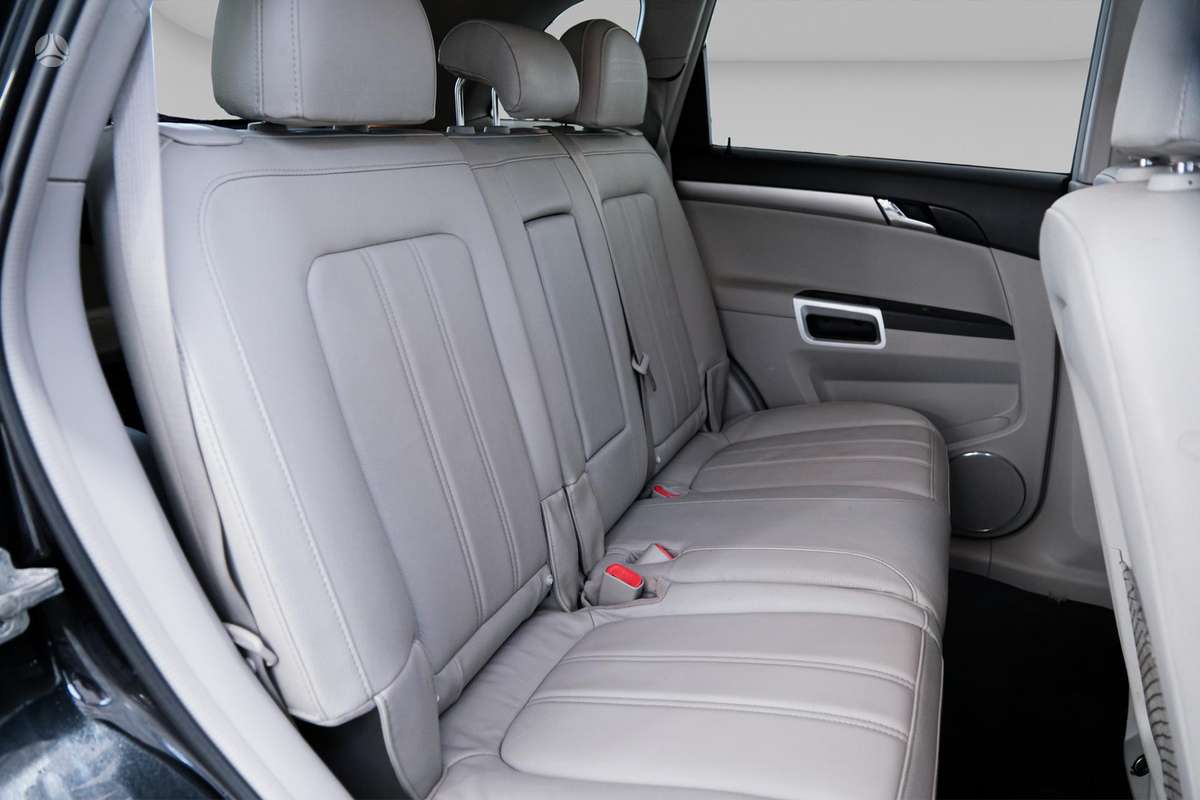 Opel Antara, 2.2 l., Внедорожник / Кроссовер
