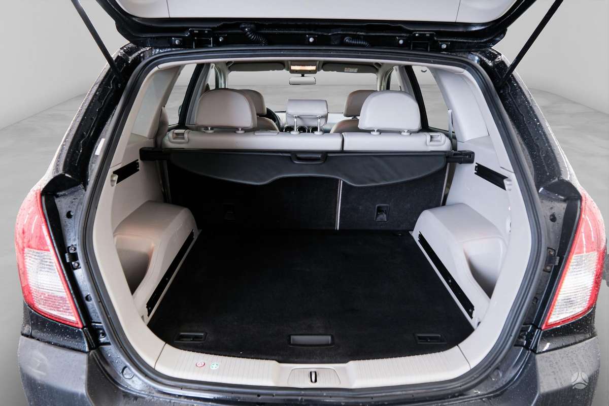 Opel Antara, 2.2 l., Внедорожник / Кроссовер