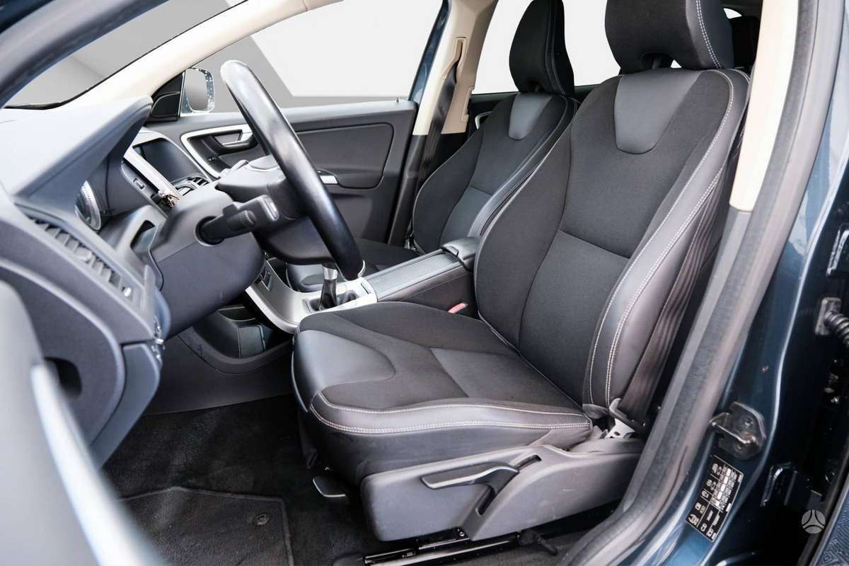 Volvo XC60 - 5