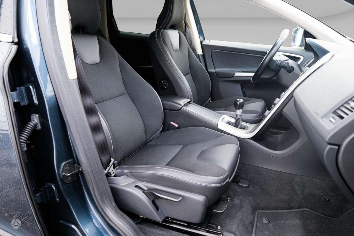 Volvo XC60 - 11