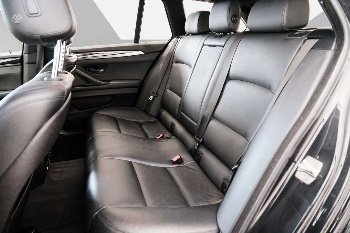 BMW 520, 2.0 l., universalas