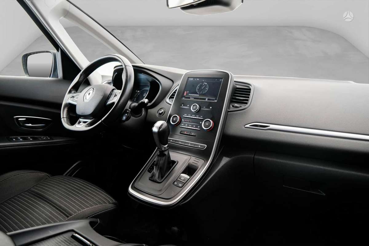 Renault Scenic - 7