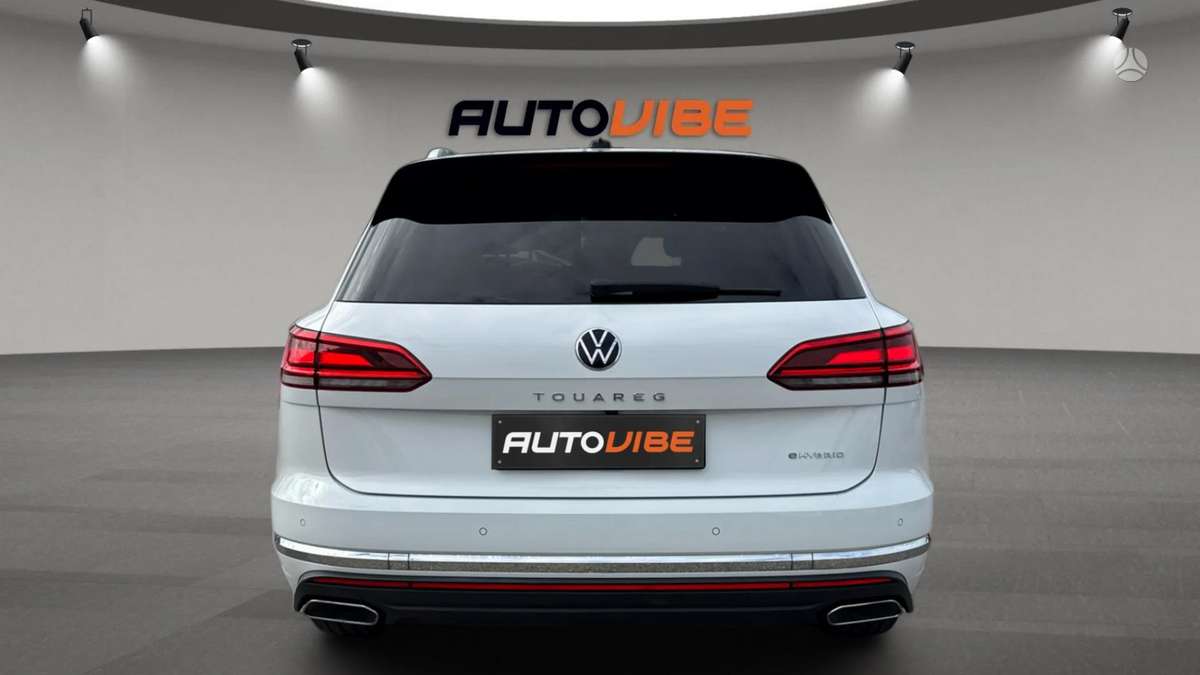 Volkswagen Touareg - 4