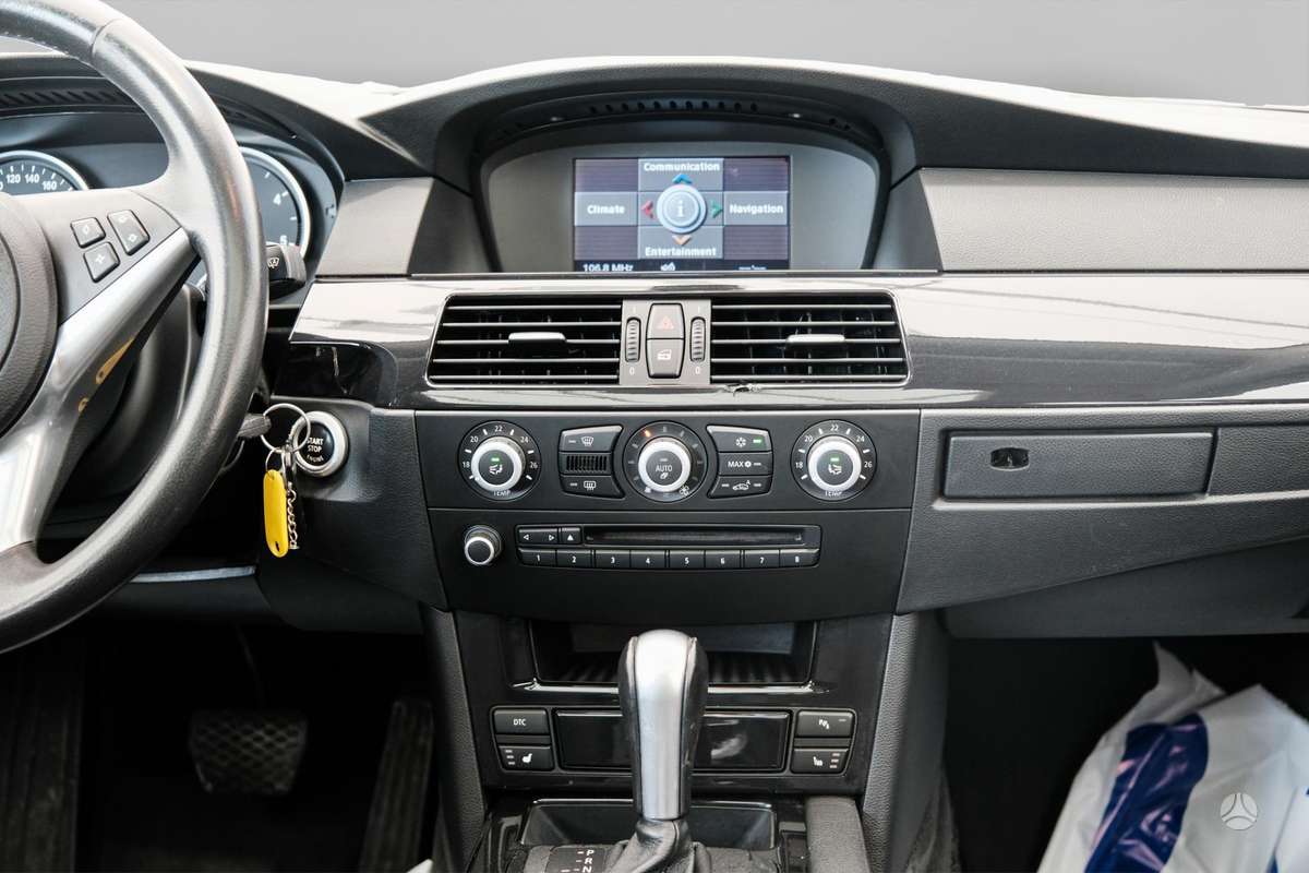 BMW 520, 2.0 l., Универсал