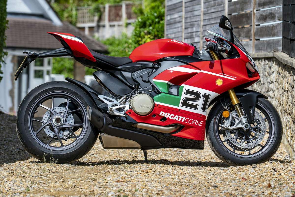 Ducati Panigale, sportiniai / superbikes