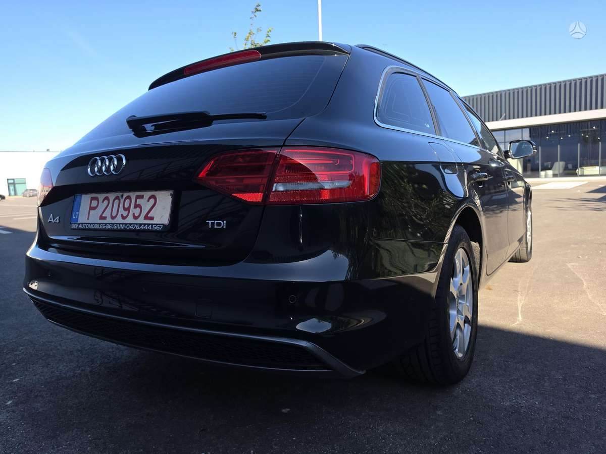 Audi A4, 2.0 l., Универсал
