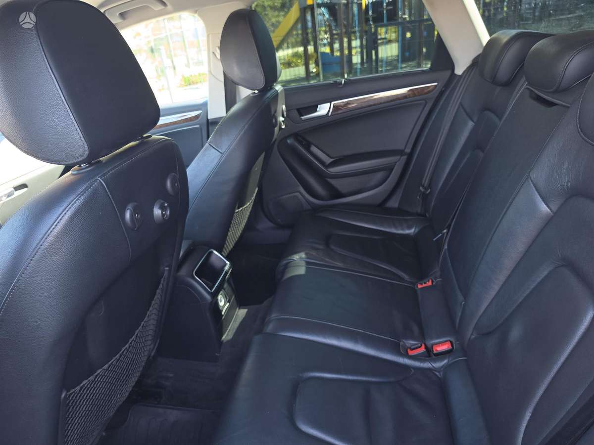 Audi A4, 2.0 l., Универсал