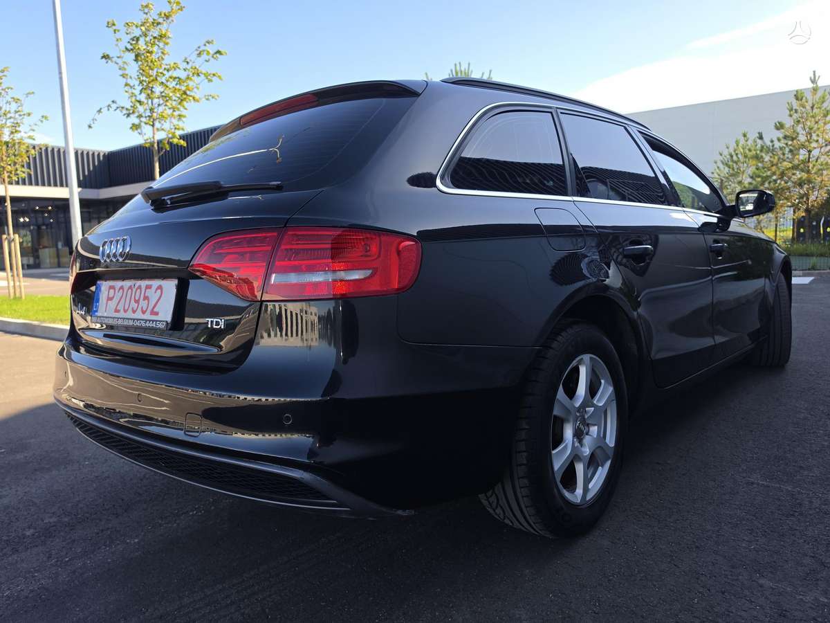 Audi A4, 2.0 l., Универсал