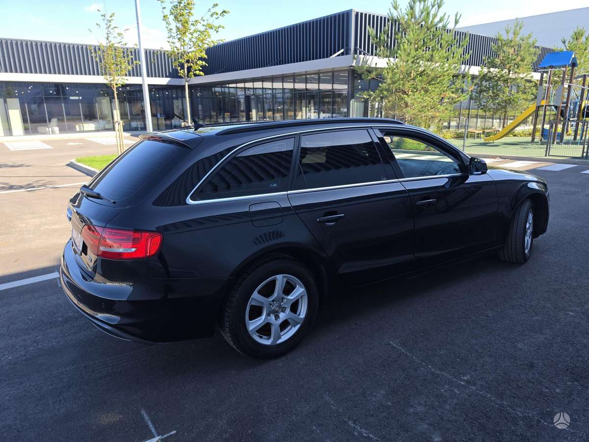 Audi A4, 2.0 l., Универсал