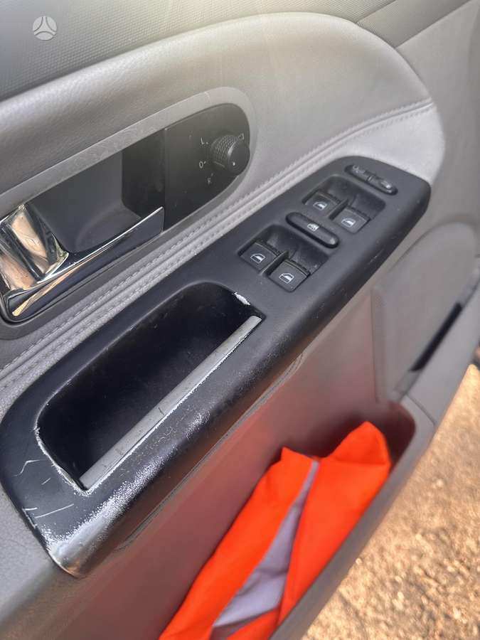 Volkswagen Sharan - 5