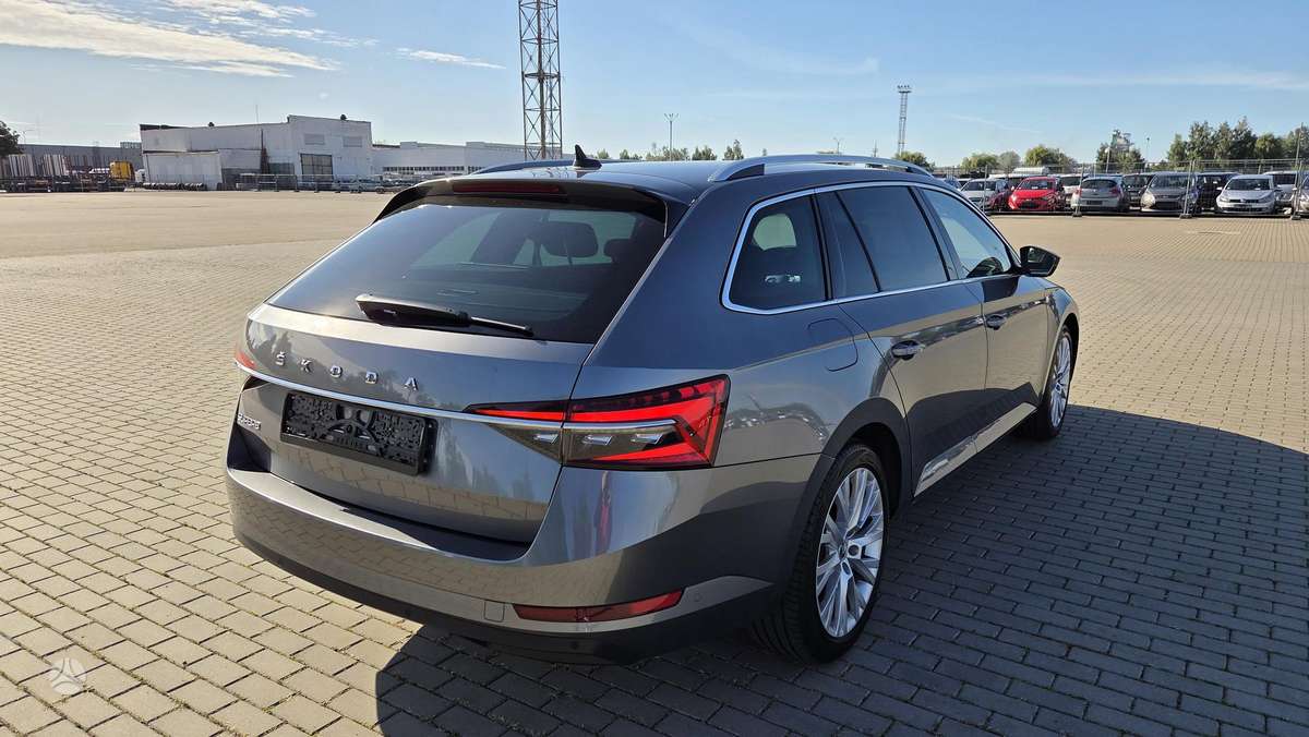Skoda Superb, 2.0 l., Универсал