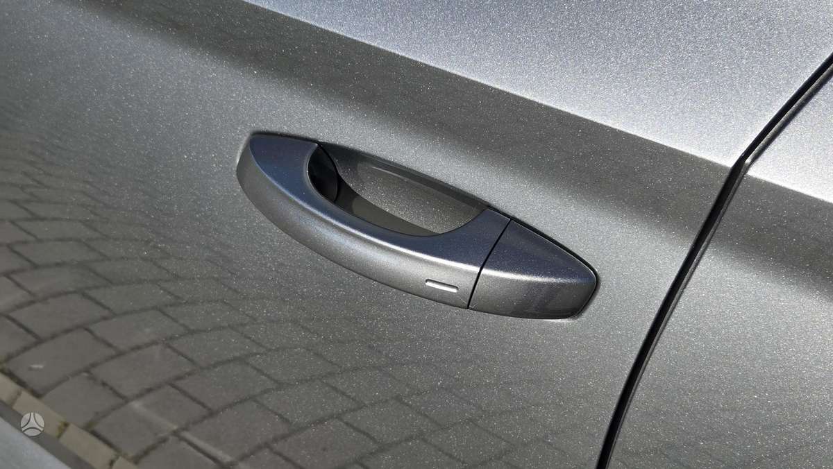 Škoda Superb - 12