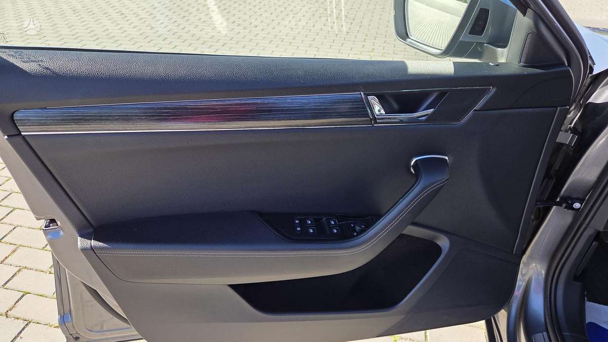Skoda Superb, 2.0 l., Универсал