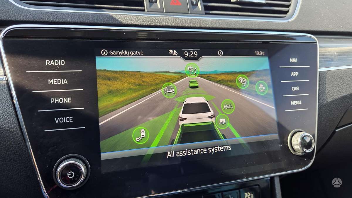 Skoda Superb, 2.0 l., Универсал