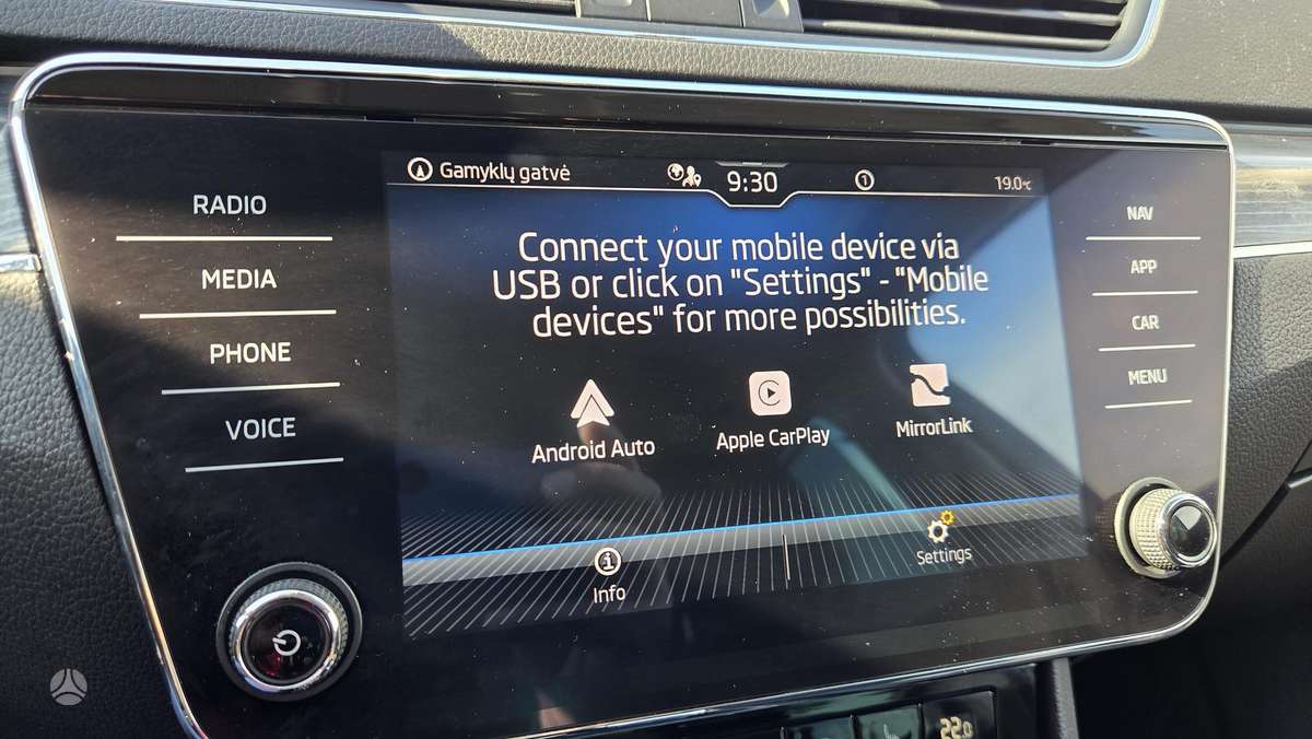 Skoda Superb, 2.0 l., Универсал