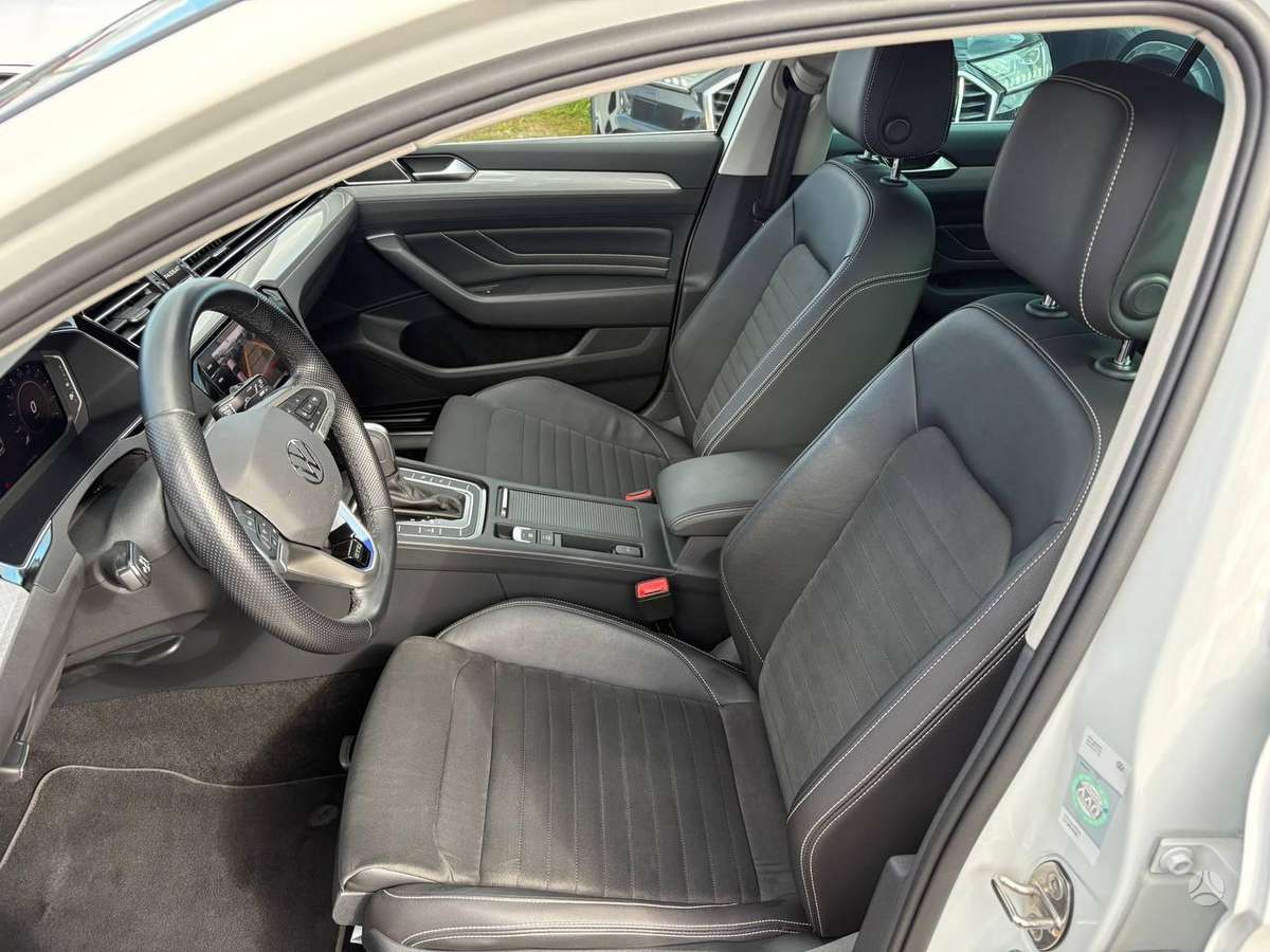 Volkswagen Passat - 10