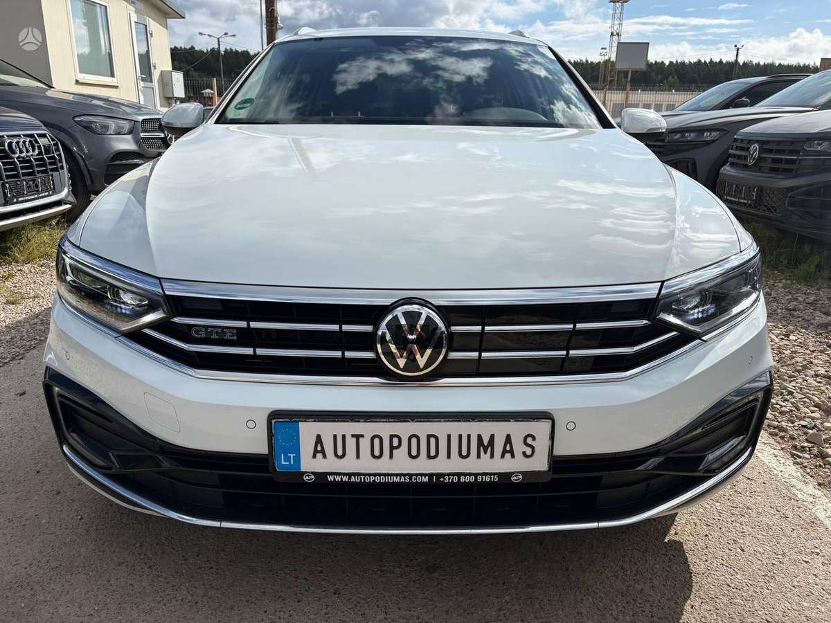 Volkswagen Passat - 7