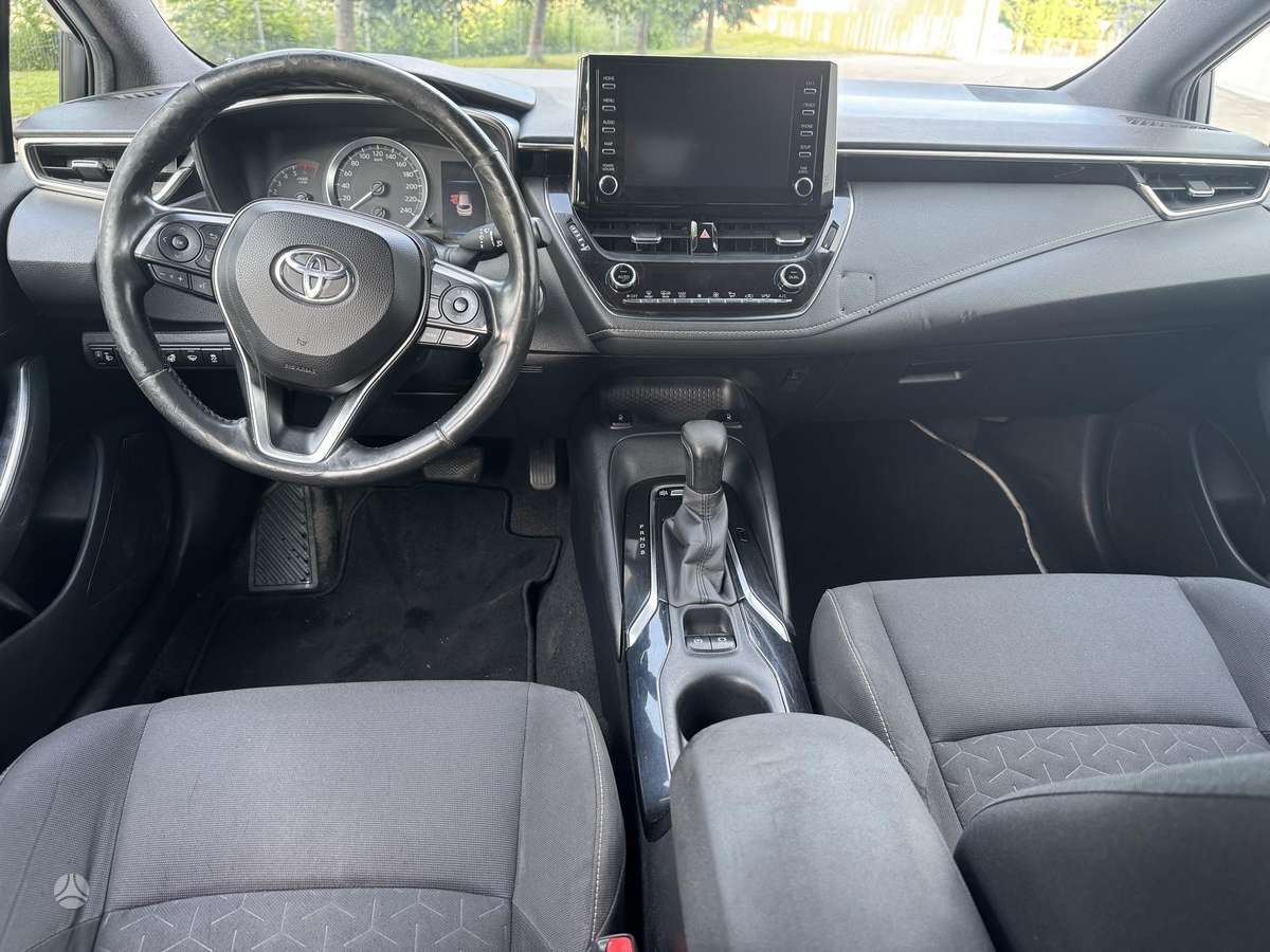 Toyota Corolla - 6