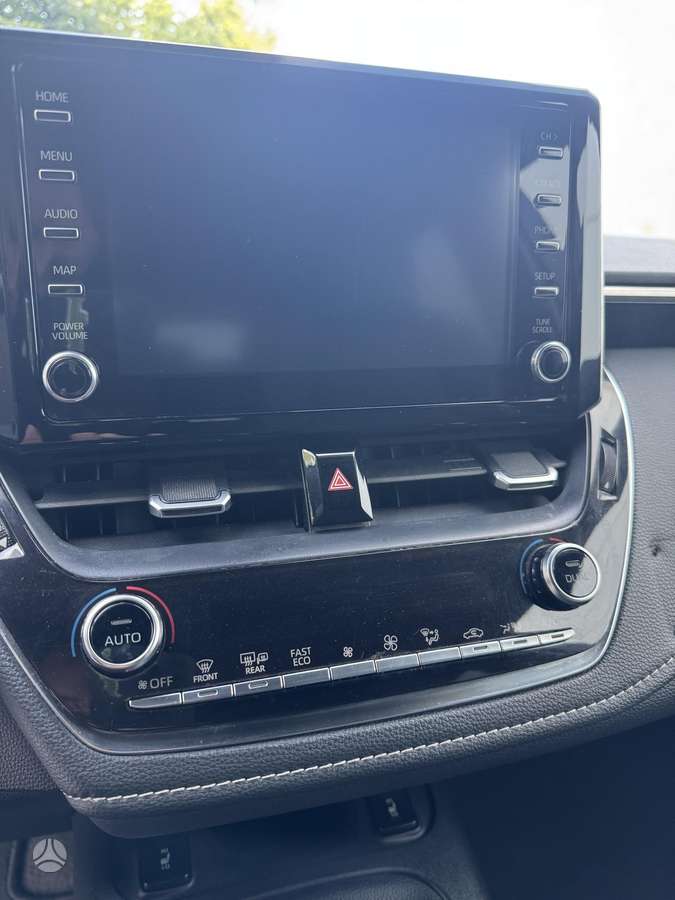 Toyota Corolla - 10