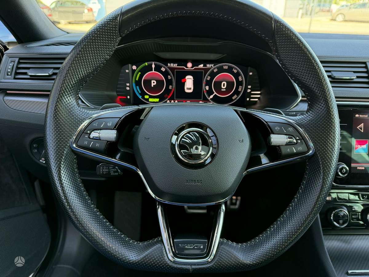 Škoda Superb - 9