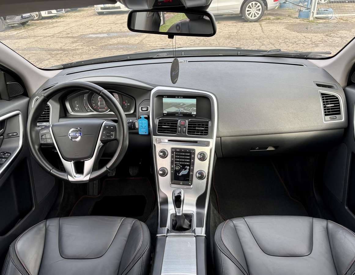 Volvo XC60 - 12