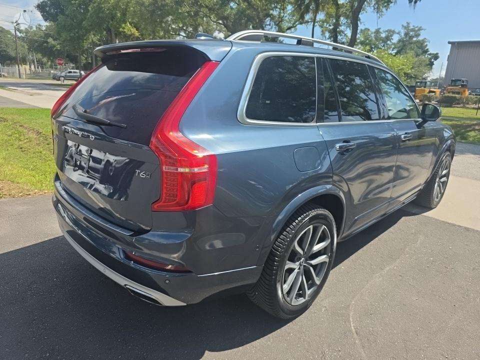 Volvo XC90 - 3