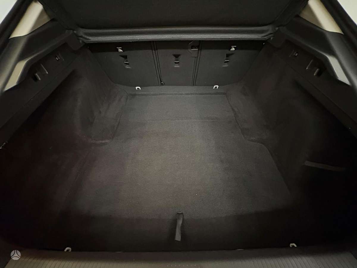 Opel Insignia, 2.0 l., Седан