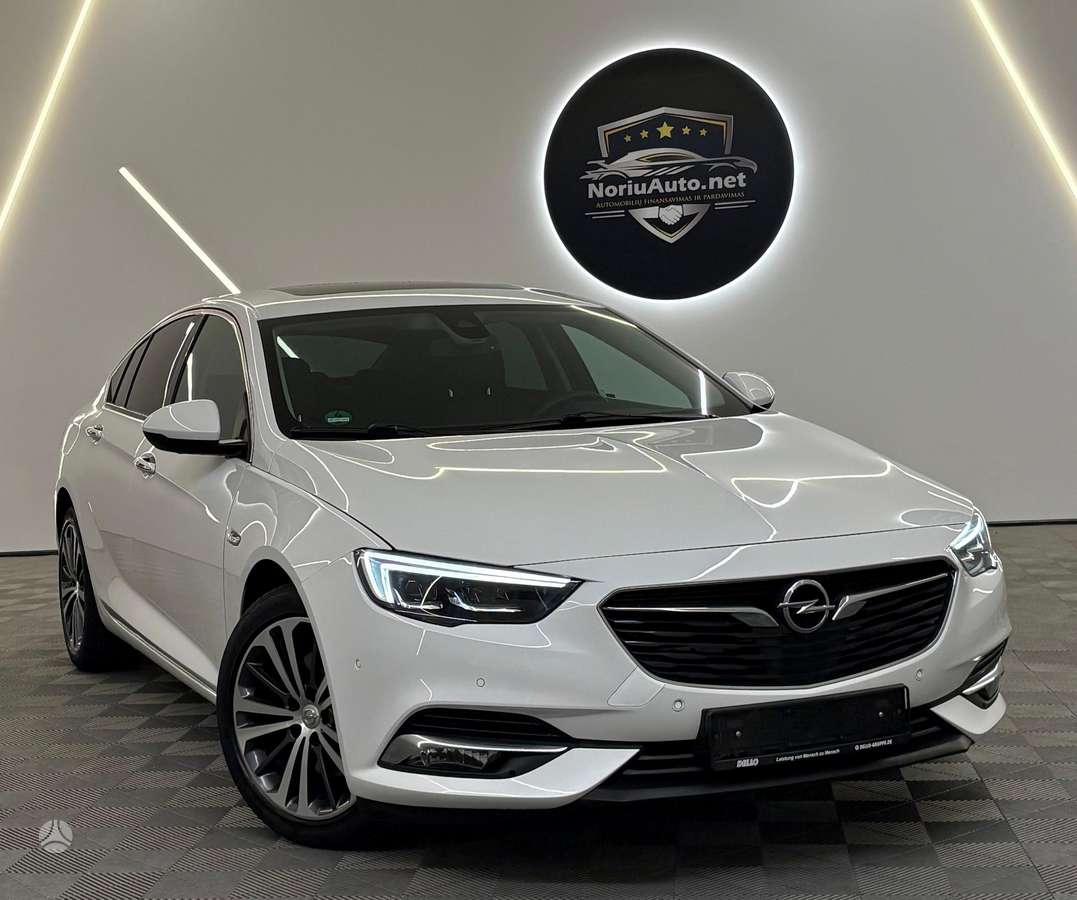 Opel Insignia, 2.0 l., Седан