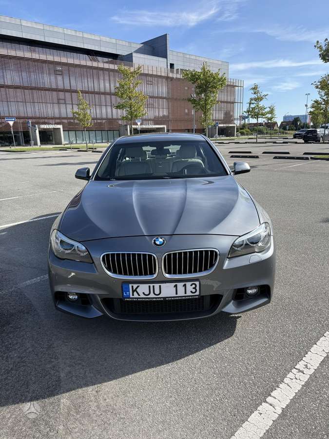 BMW 528, 2.0 l., Седан