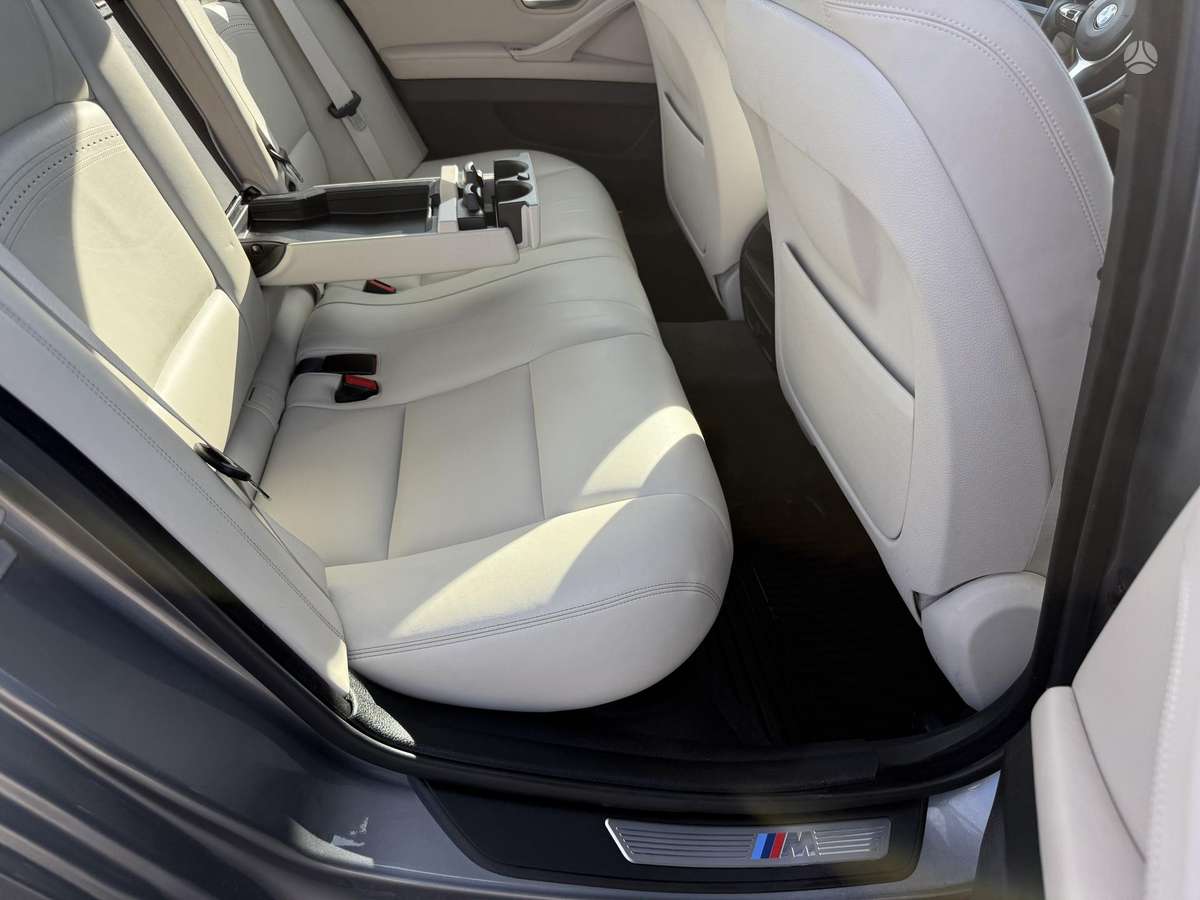 BMW 528, 2.0 l., Седан