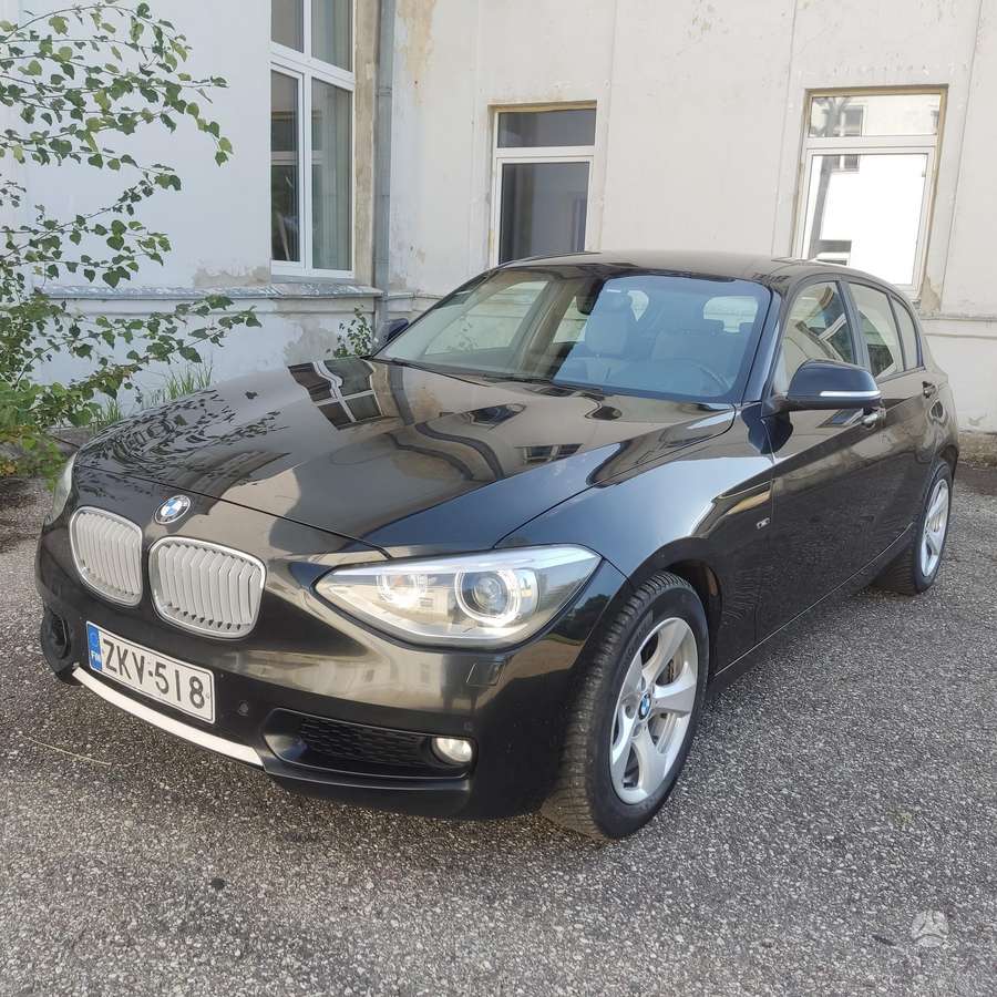BMW 120, 2.0 l., hatchback
