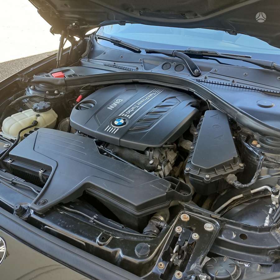 BMW 120, 2.0 l., Хэтчбек