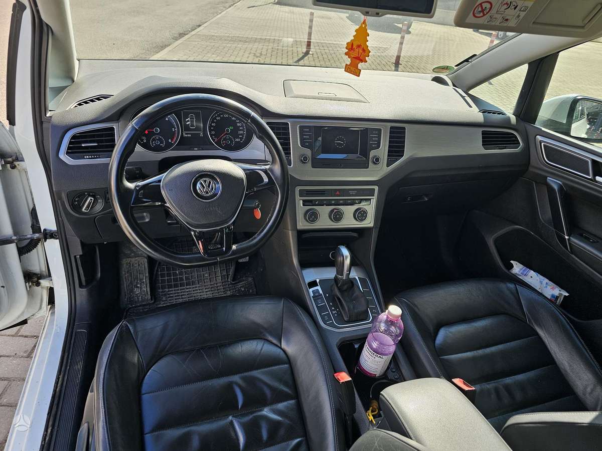 Volkswagen Golf Sportsvan - 6