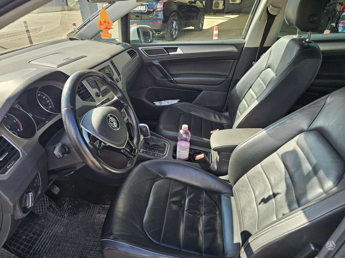 Volkswagen Golf Sportsvan - 8