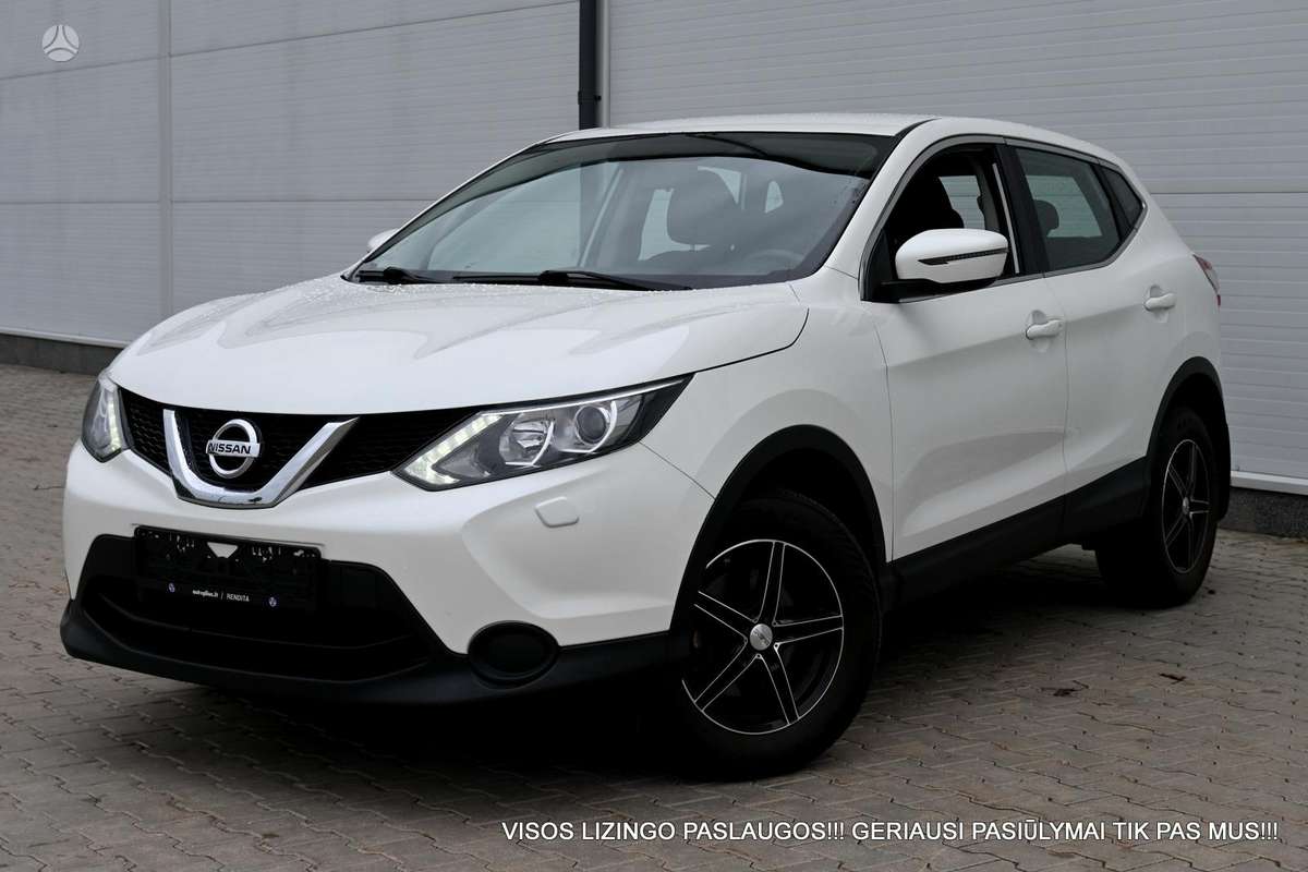 Nissan Qashqai 2015 — салон