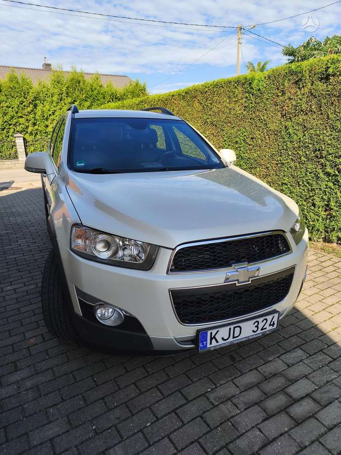Chevrolet Captiva, 2.2 l., Универсал