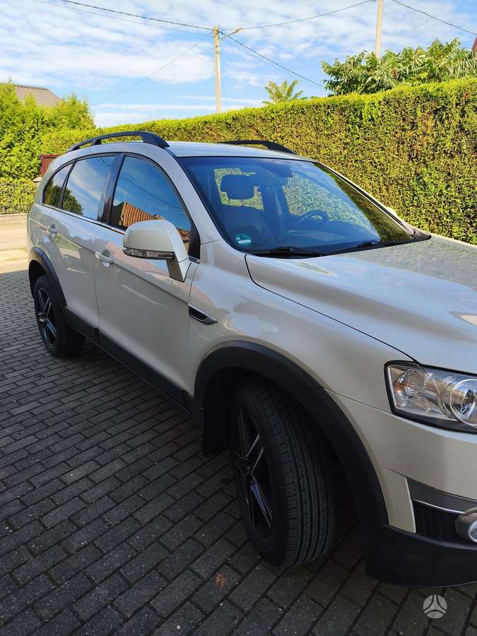 Chevrolet Captiva, 2.2 l., Универсал