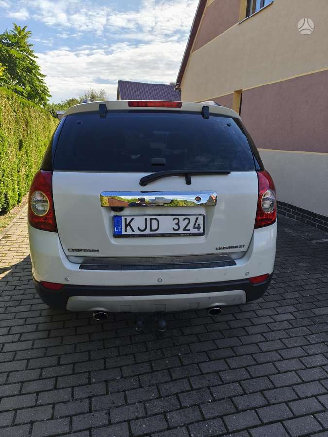 Chevrolet Captiva, 2.2 l., Универсал