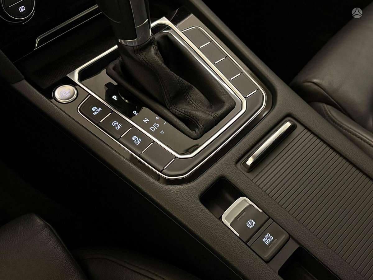 Volkswagen Passat, 2.0 l., Универсал