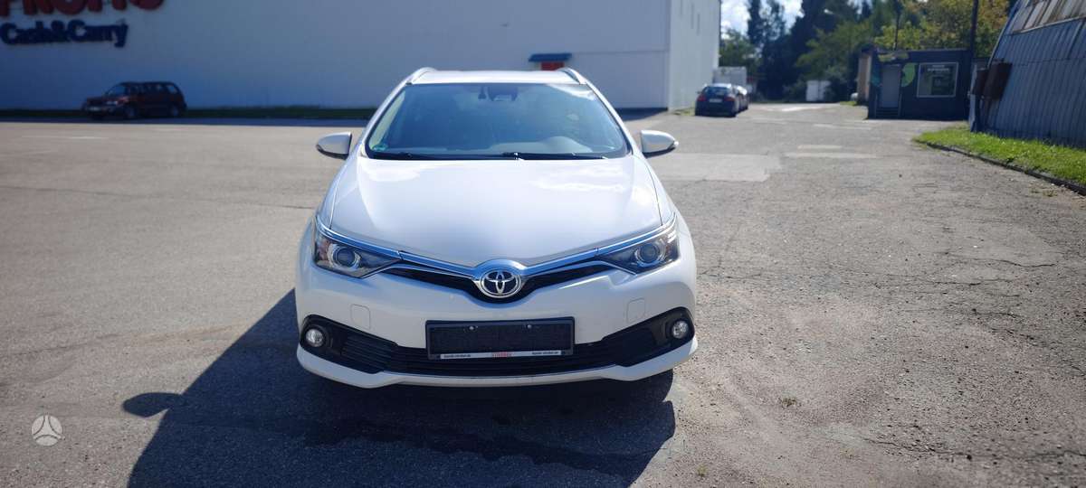 Toyota Auris, 1.2 l., wagon