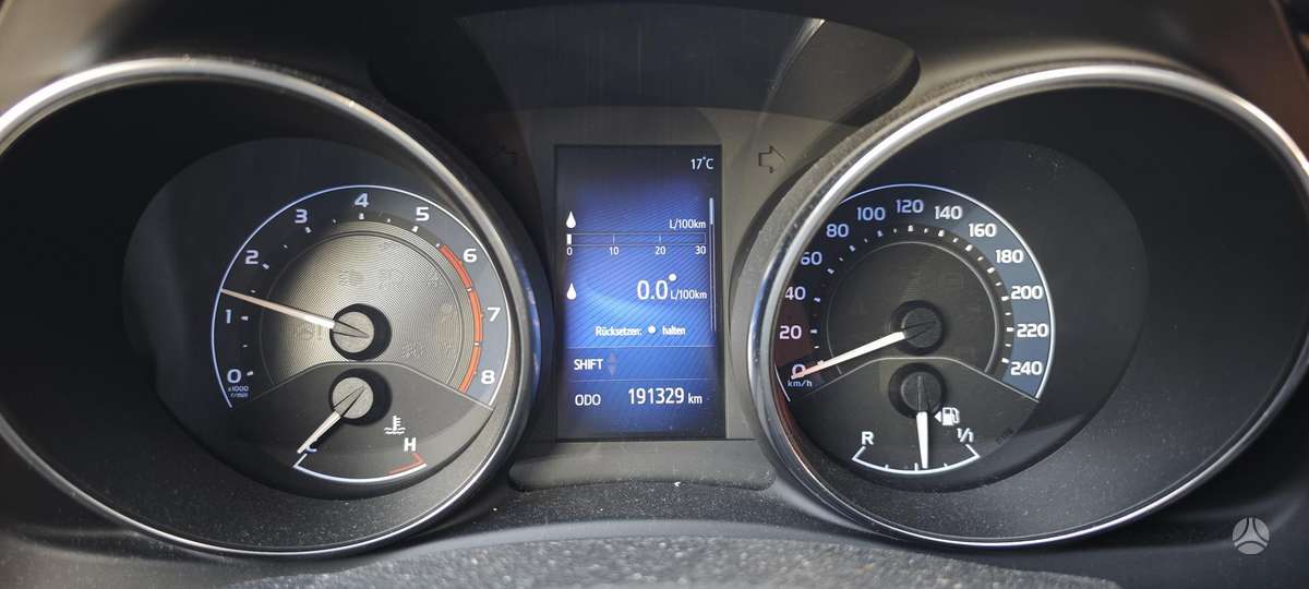 Toyota Auris, 1.2 l., Универсал