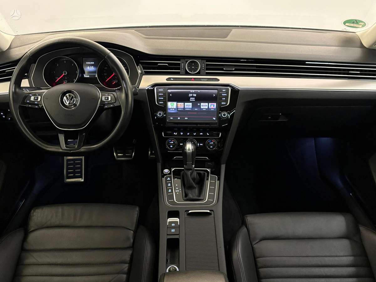Volkswagen Passat, 2.0 l., Универсал
