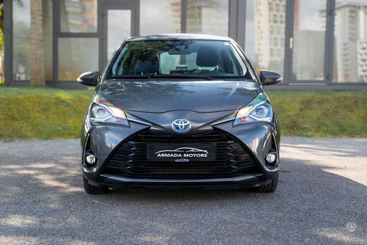 Toyota Yaris - 4