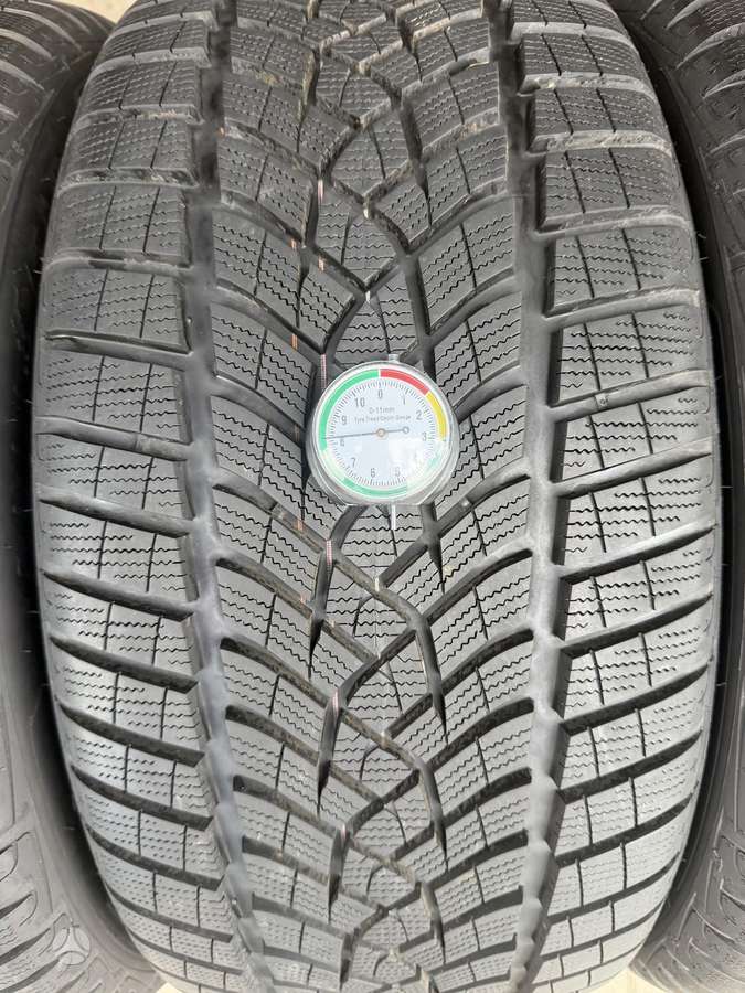 Goodyear UltraGrip performance+ (2020m), winter 265/40 R21