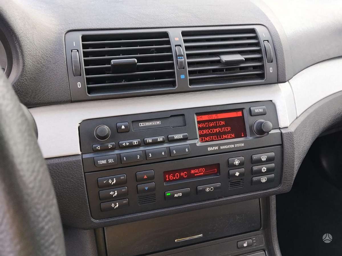 BMW 318, 2.0 l., Седан