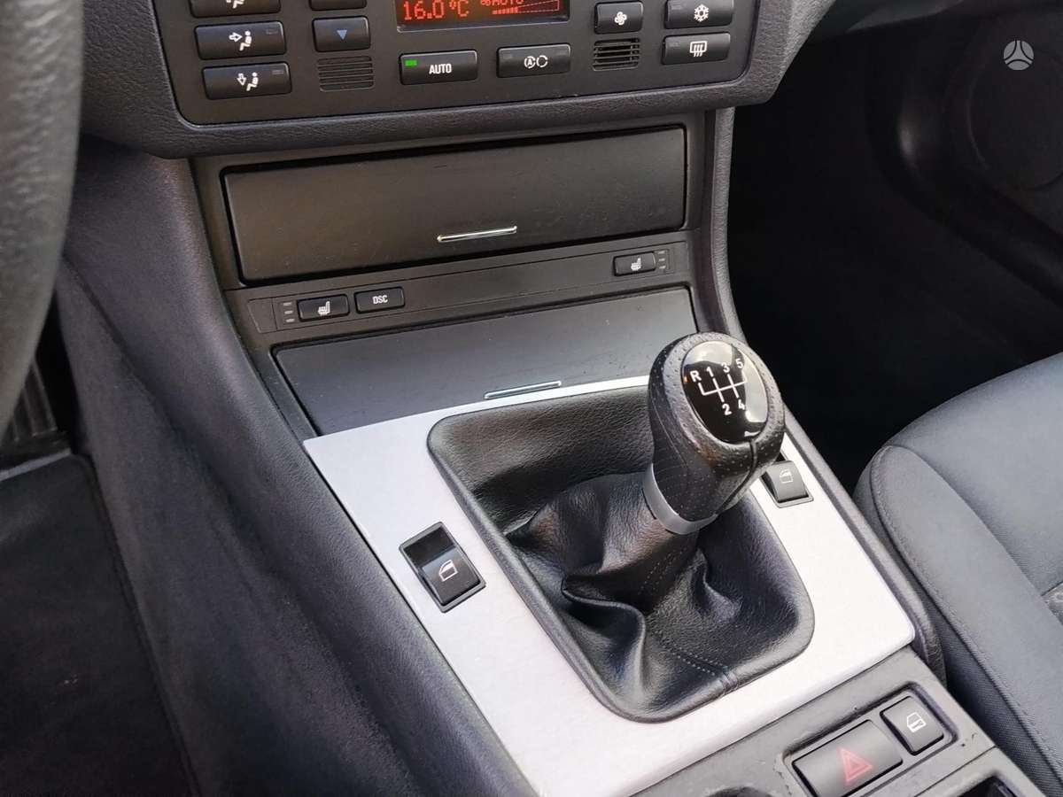 BMW 318, 2.0 l., Седан