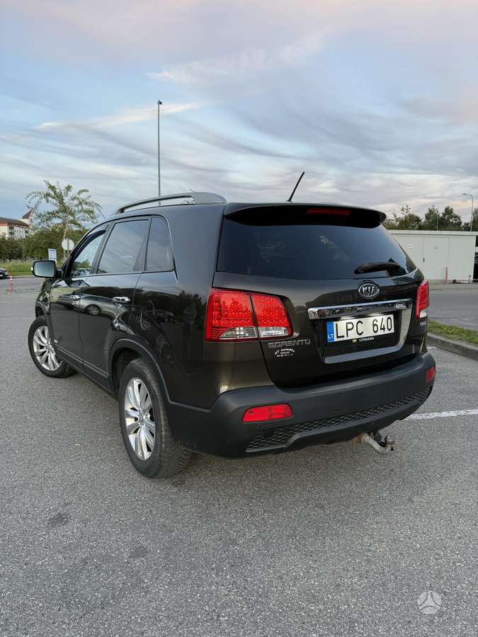 KIA Sorento - 3