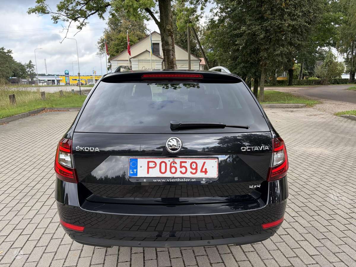 Škoda Octavia - 8