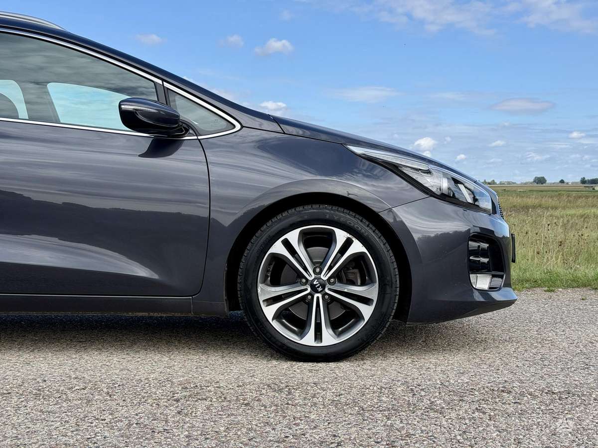 Kia Ceed, 1.6 l., universalas