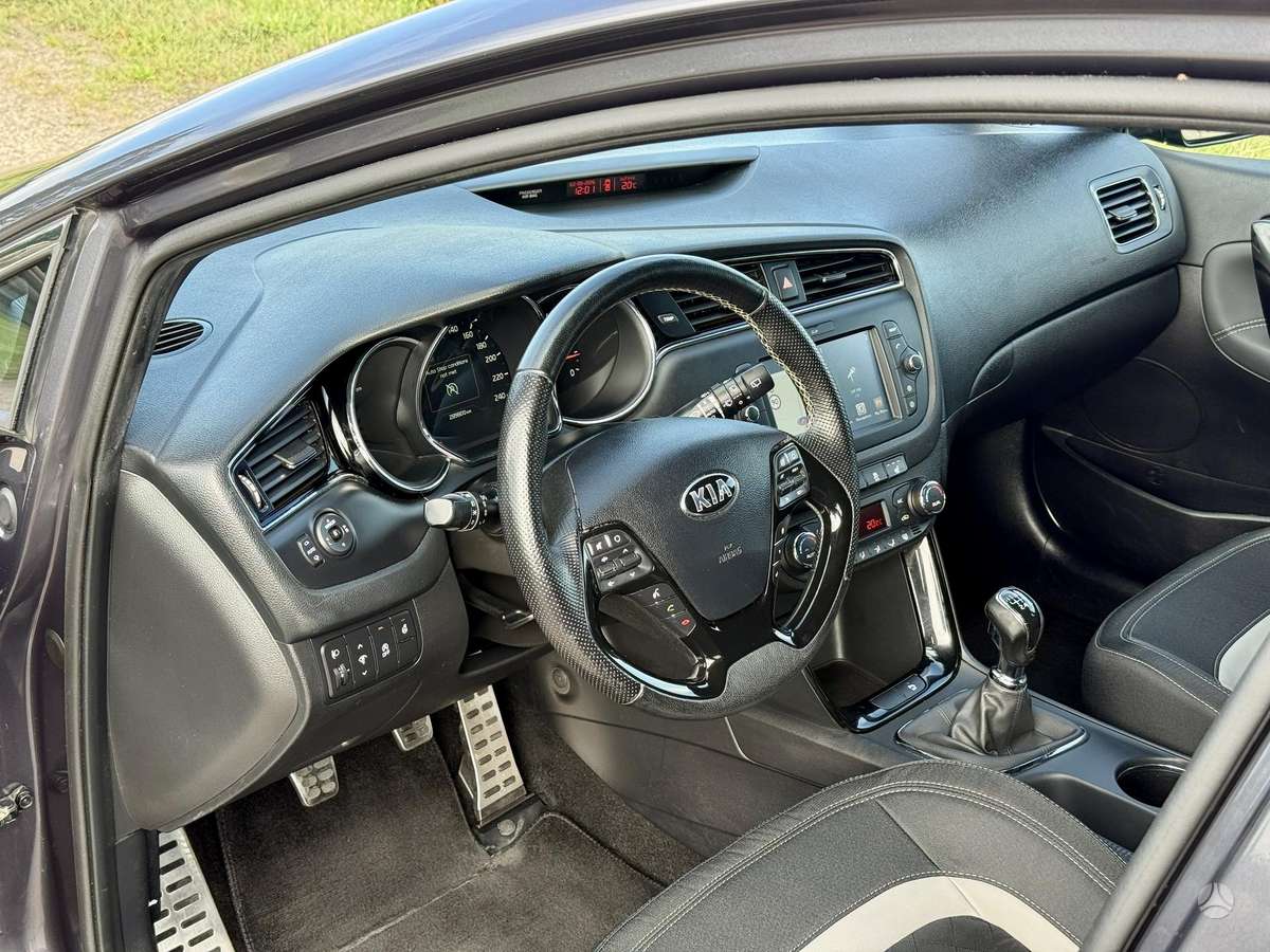 Kia Ceed, 1.6 l., Универсал